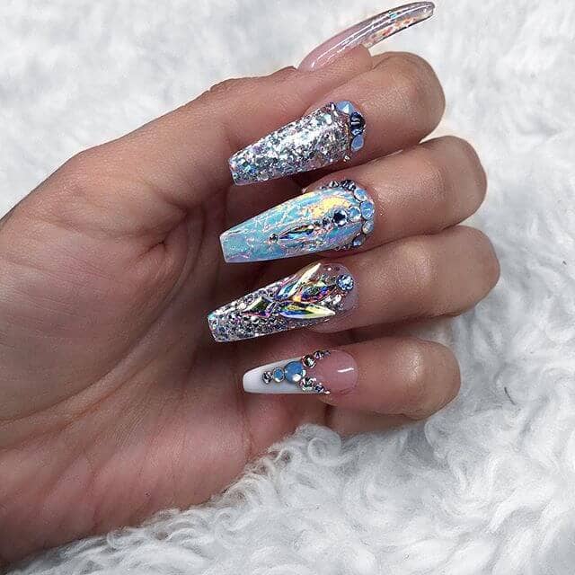 26 Breathtaking Nail Designs For Celebs Only
