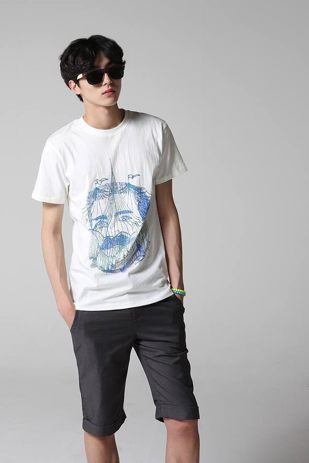 eccentric printed shirt korean men fashion styles tolugabriel_com
male k-pop idol
