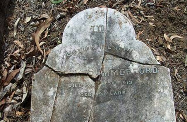 Walter Summerford’s tombstone 